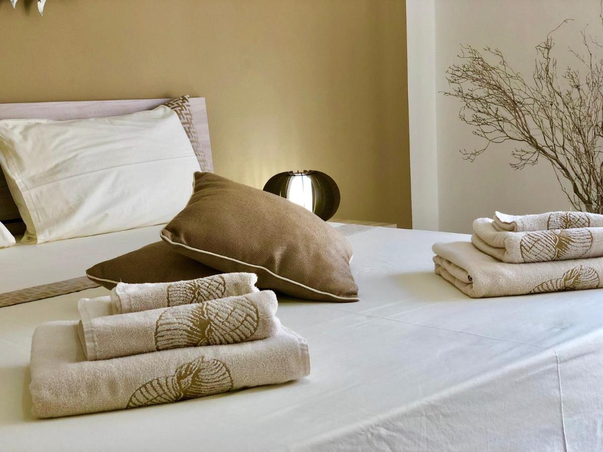Montellinos Suite Tortora Сант'Антьоко Екстер'єр фото